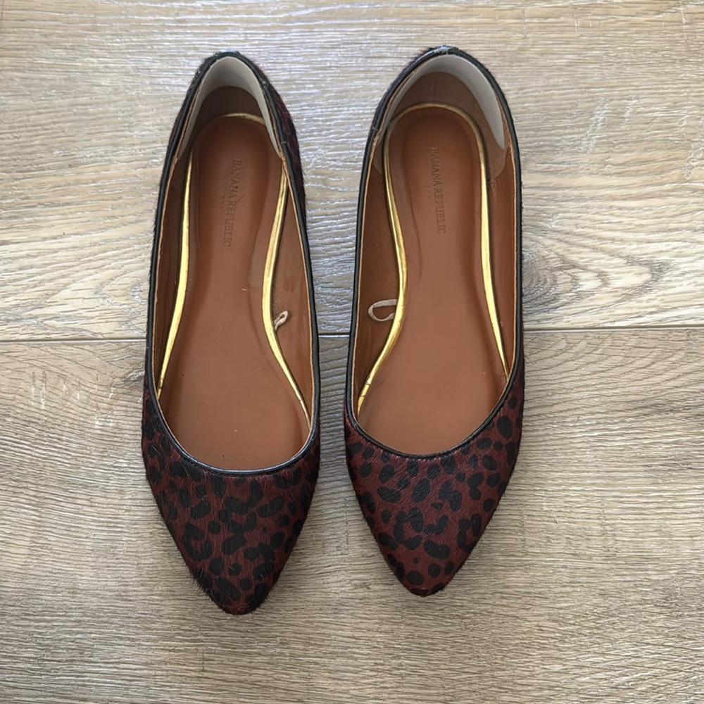Banana Republic flats
